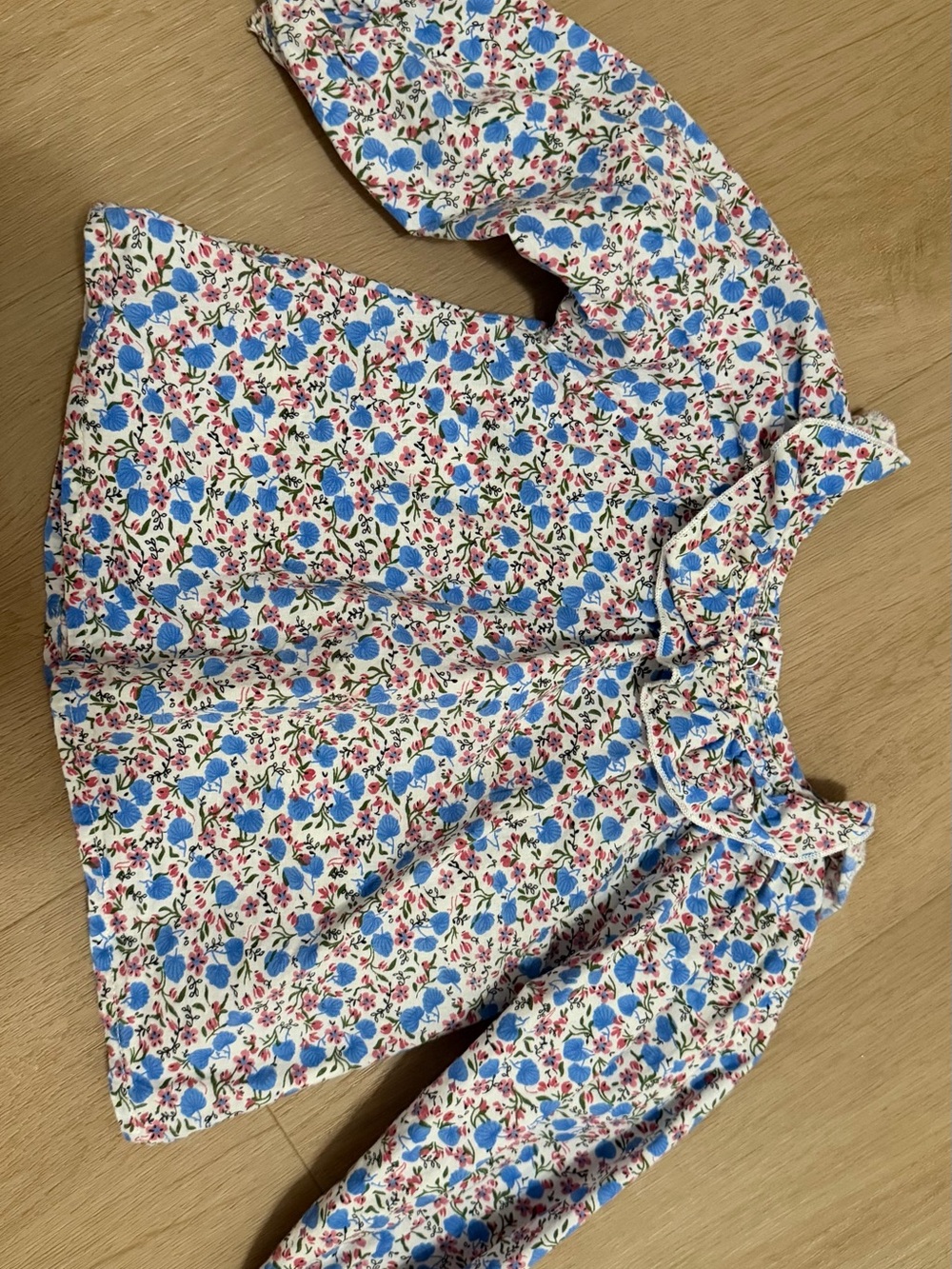 PatPat White Floral Print Long-Sleeve Blouse with Blue Flowers